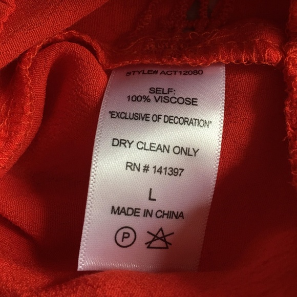 ASTR the Label Coral Off-the-Shoulder Blouse Large - Picture 7 of 8